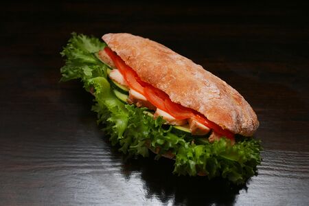 Сэндвич с курицей (чиабатта)