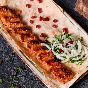 Պանրով և հավով քյաբաբ