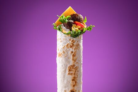 Сырная шаверма с фалафелем