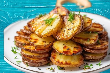 Картофель на мангале