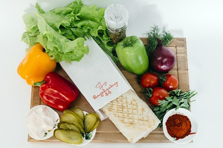 Шаурма в сырном лаваше