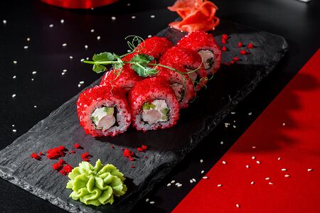 Ролл Калифорния с креветкой