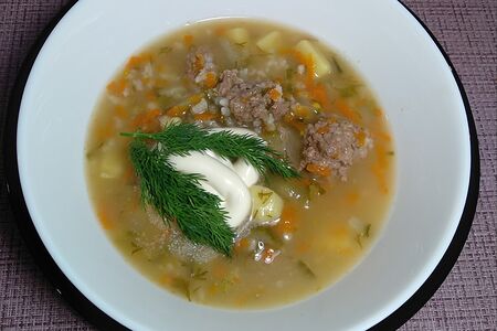 Рассольник с фрикадельками и рисом
