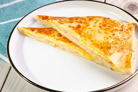 Блин с ветчиной и сыром