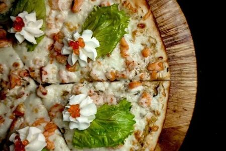 Пицца де люкс Морская