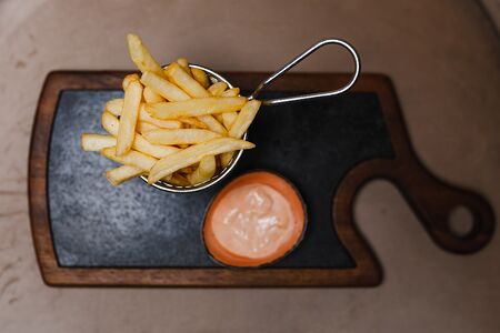 Картофель фри (Patates Kizartmasi)