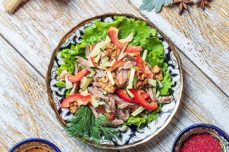 Салат Янгилик