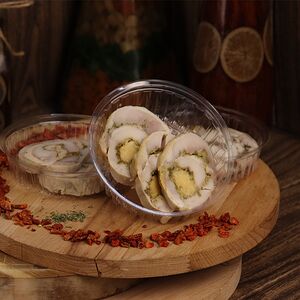 Рулет куриный с омлетом