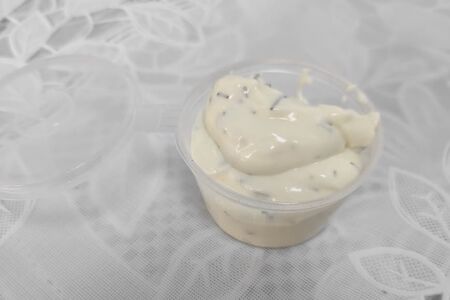 Соус сметанно-чесночный