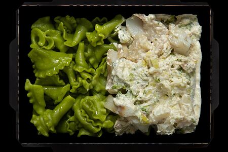 Паста с треской и брокколи