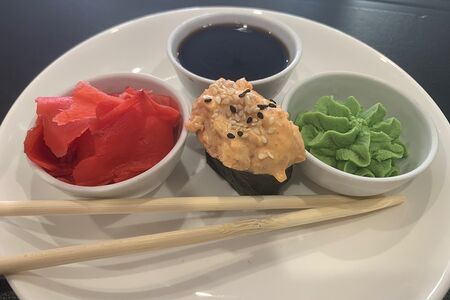 Спайси-угорь