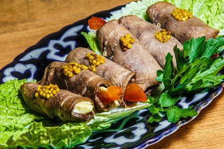 Рулетики из языка