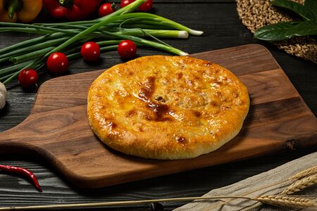 Осетинский пирог с картофелем и сыром