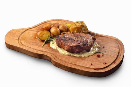 Стейк из cвинoй шеи