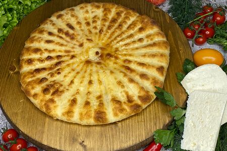 Пирог с сыром и зеленым луком (средний)