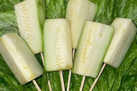 Мини шашлычки из кабачков