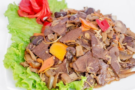 302 Говядина с грибами и овощами