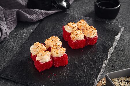 Ролл запечённый с лососем