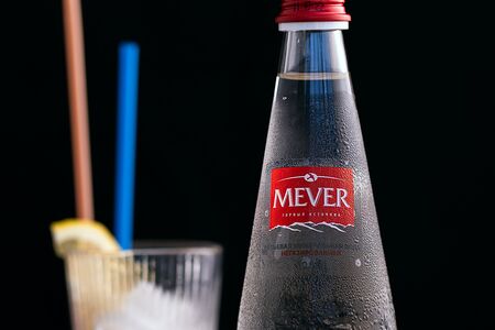 Минеральная вода Mever газированная