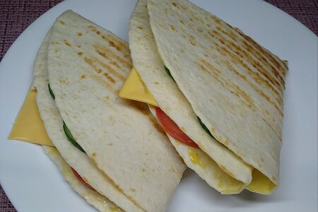 Сэндвичи с ветчиной и горчичным соусом