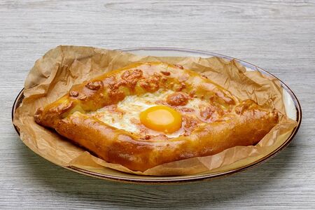 Хачапури по-аджарски