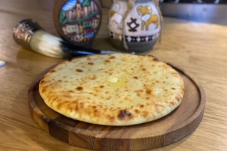 Пирог острый с картофелем и грибами, большой