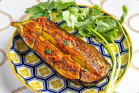 Баклажан запеченный