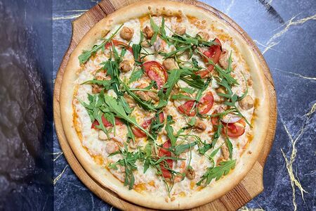 Пицца Том ям