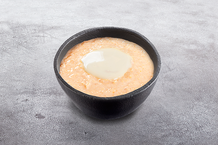 Каша овсяная на топленом молоке со сгущенным молоком