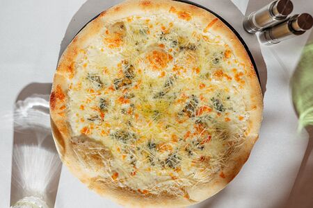 Пицца Бьянка четыре сыра