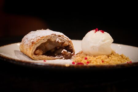 Штрудель грушевый