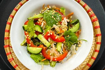 Салат Ном рау