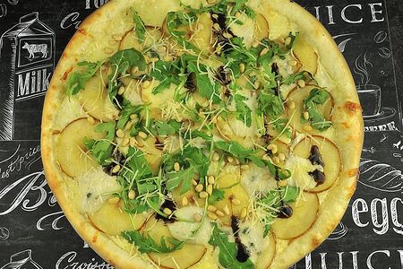 Пицца груша горгонзола