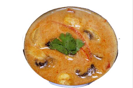 Том ям с морепродуктами