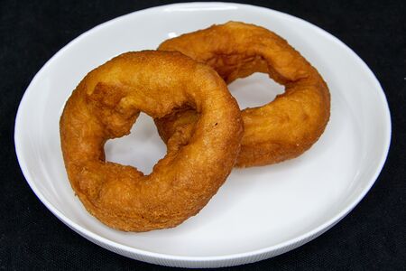 Пончик жареный