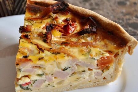 Киш с мясом