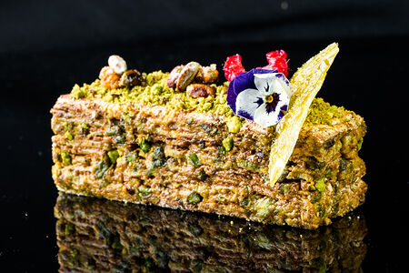 Десерт Фисташковый