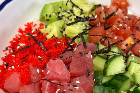 Поке с тунцом