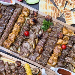 Маленький ассорти шашлык