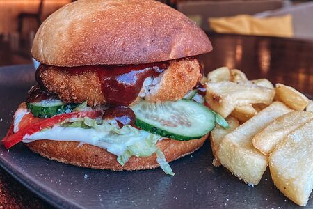 Бургер с курицей