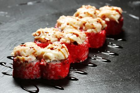 Запеченный ролл Вулкан