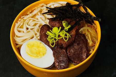 Рамен суп с говяжьей вырезкой