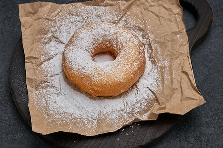 Пышка с пудрой