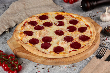 Пицца Салями