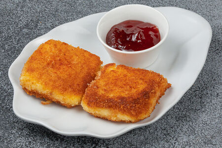 Сыр жареный