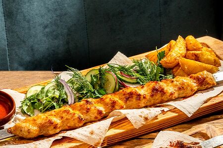 Кебаб из цыпленка с сулугуни