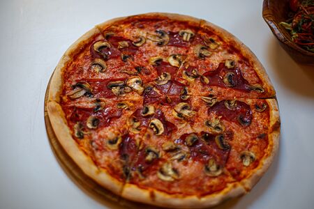Пицца Венецианская Мини