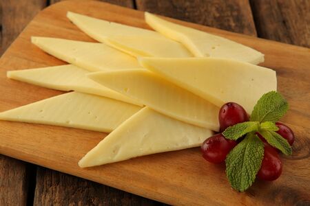 Сыр Сулугуни