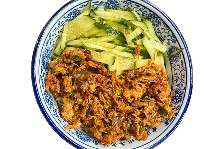 Лапша с пастой из соевых бобов по-китайски