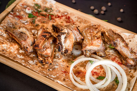 Шашлык из бараньих ребрышек